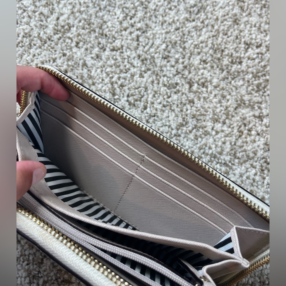 Kate Spade New York | Cement & Tusk Cameron Street Lacey Leather Wallet - Picture 10 of 13